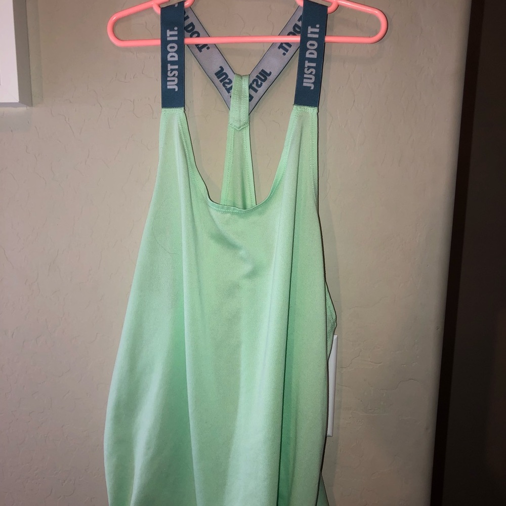 nike tank top new